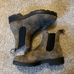 Blundstone